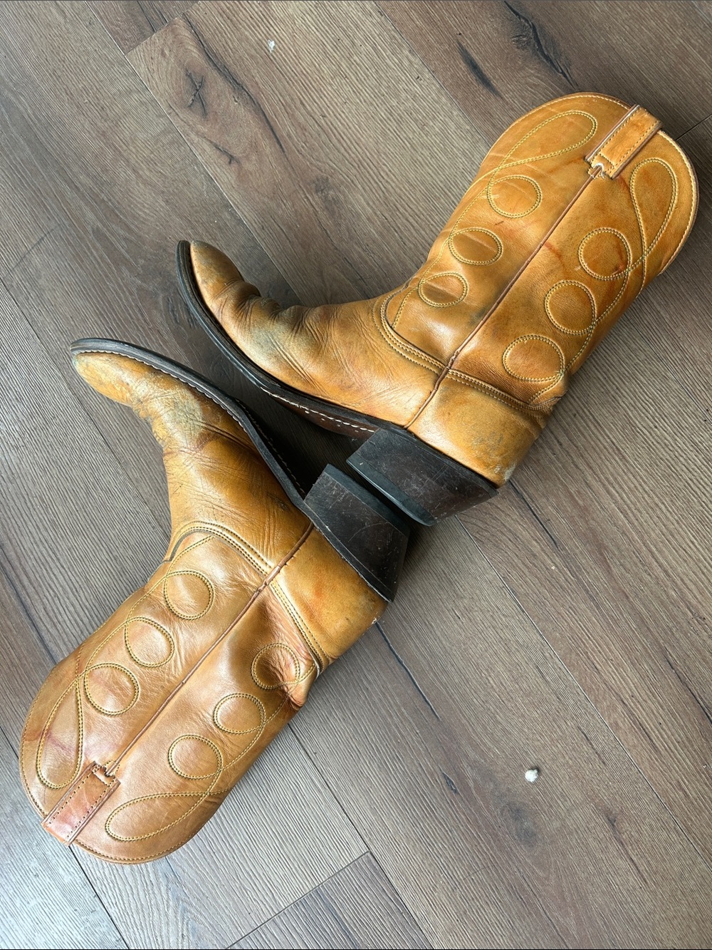 Wrangler Vintage Golden Tan Leather Western Cowboy Boots !! 9D